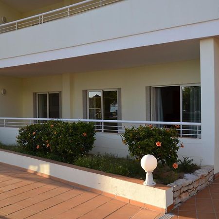Bel Appartement Au Bord De La Mer De Porto De Mos Lagos Esterno foto
