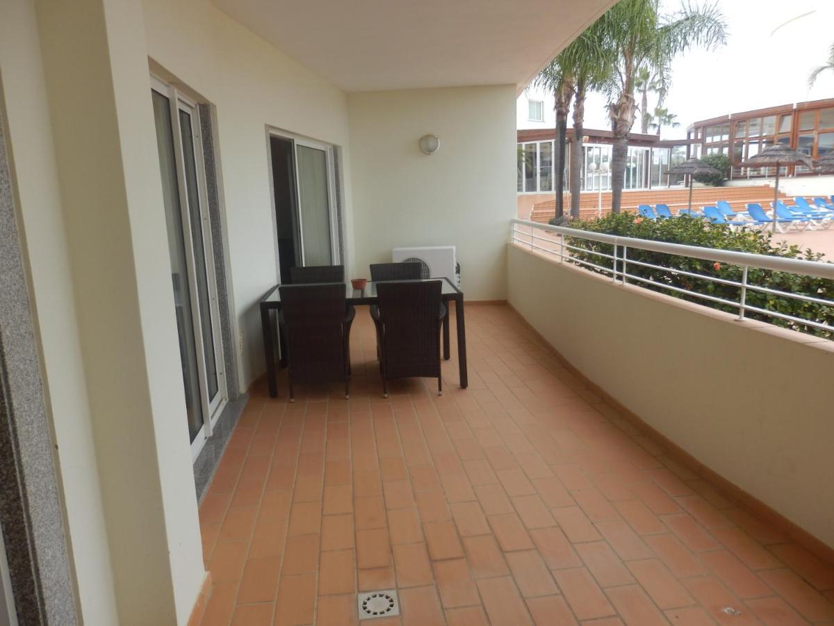 Bel Appartement Au Bord De La Mer De Porto De Mos Lagos Esterno foto